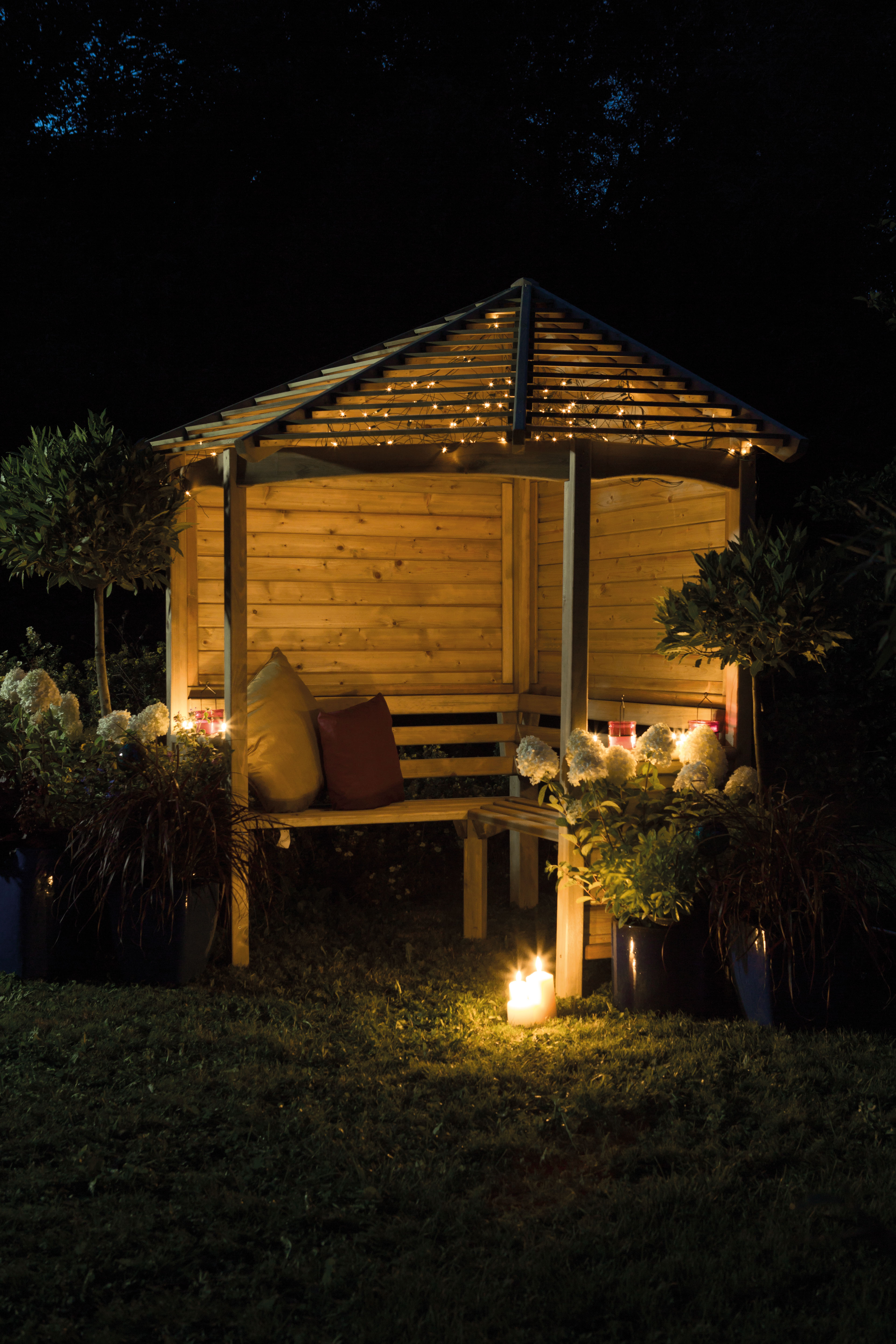 A garden pergola and other garden installations should not cover up more than 50% of your garden by area.