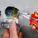 KNIPEX (08 26 145 SB) Spitz-Kombizange isoliert mit Mehrkomponenten-Hüllen, VDE-geprüft verchromt Thumbnail 3