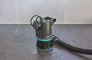 GARDENA Pompe d'évacuation 2-en-1 pour eaux chargées/claires 20000 BASIC Thumbnail 5