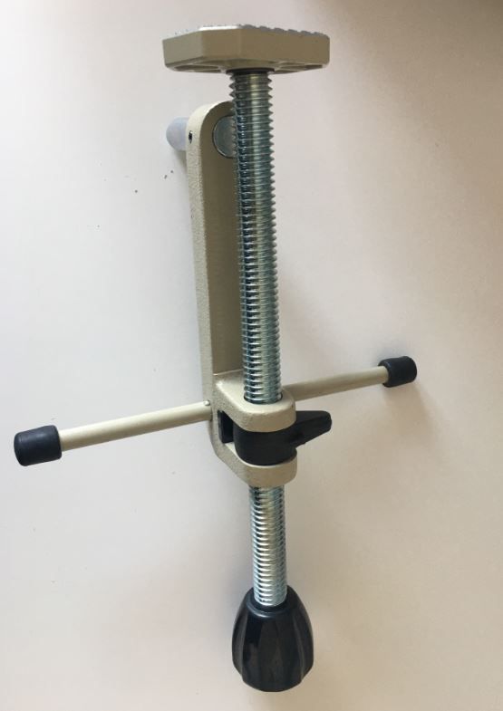 MAKITA HORIZONTALSCHRAUBZWINGE (122470-4)