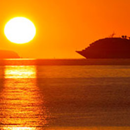 Cafe del Mar Sunset Cruise