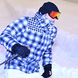 Indoor Skiing & Snowboarding