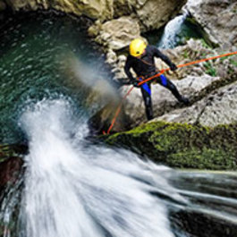 Canyoning