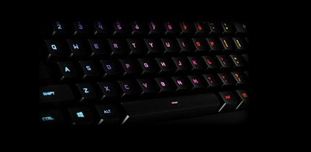 Logitech G213