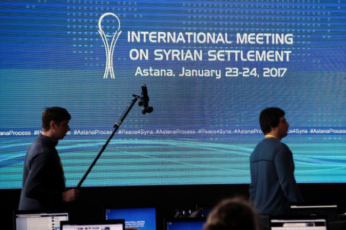 Siria: iniziati colloqui tra Damasco e ribelli ad Astana