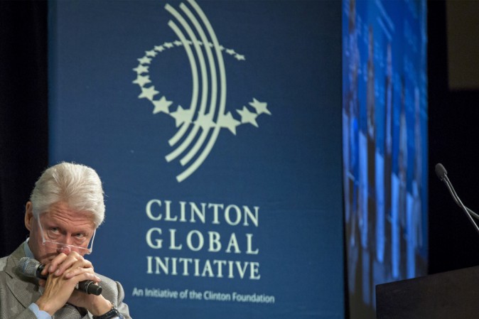 Perché la Fondazione Clinton è al centro di numerose polemiche