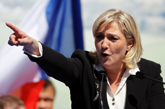 Focus Francia/6. Gli identitari con la Le Pen sfideranno il tecnocrate Macron Focus Francia/6. Gli identitari con la Le Pen sfideranno il tecnocrate Macron