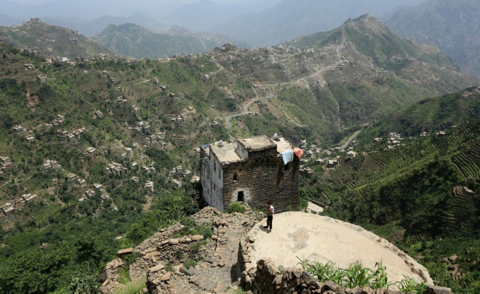 I villaggi sperduti delle montagne dello Yemen risparmiati dalla guerra