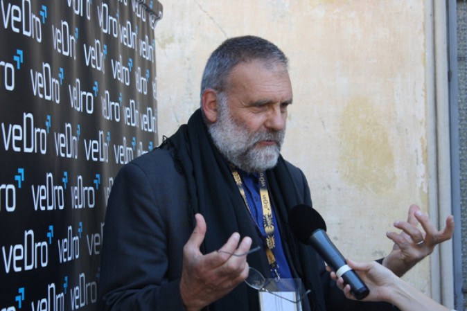 Padre Dell'Oglio forse è ancora vivo: ne parla un ex jihadista Padre Dell'Oglio forse è ancora vivo: ne parla un ex jihadista