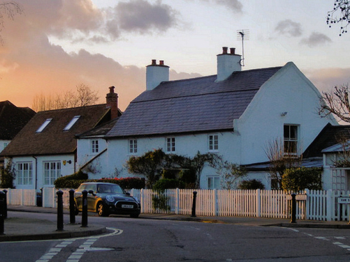 Lauderdale Drive, Richmond