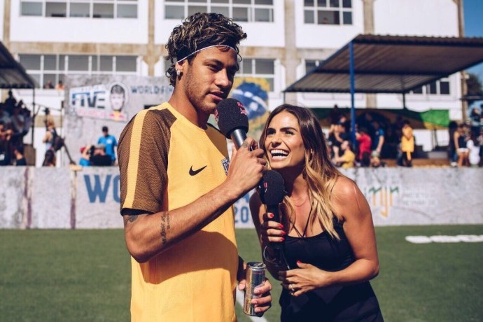 I Had Ten Seconds to Brief Neymar Jr.