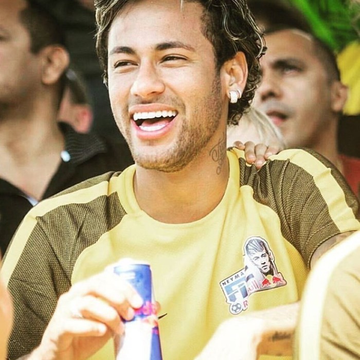 I Had Ten Seconds to Brief Neymar Jr.