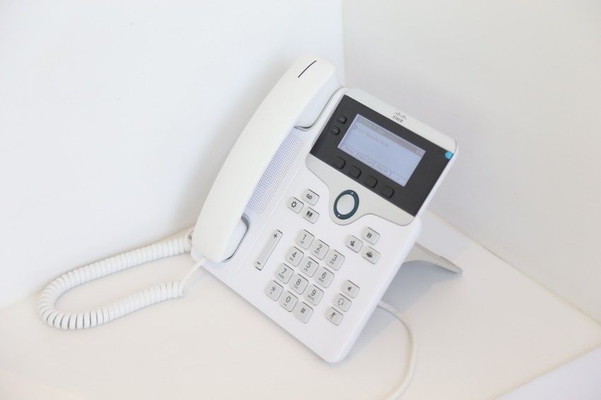 how does voip work