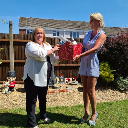 VaLu Prize Giveaway