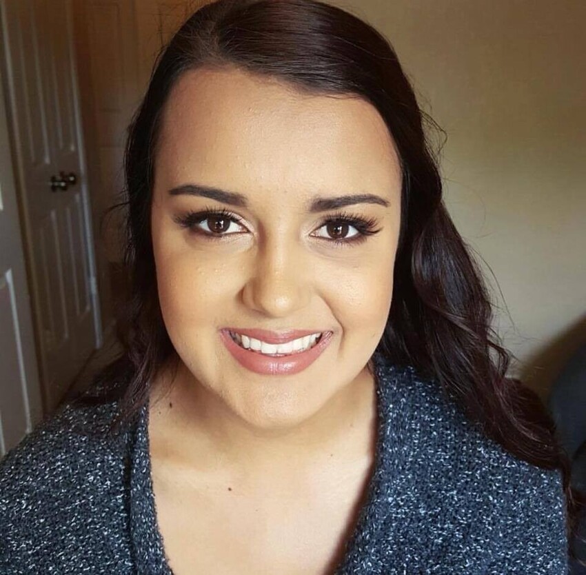 MAKEUP SERVICES