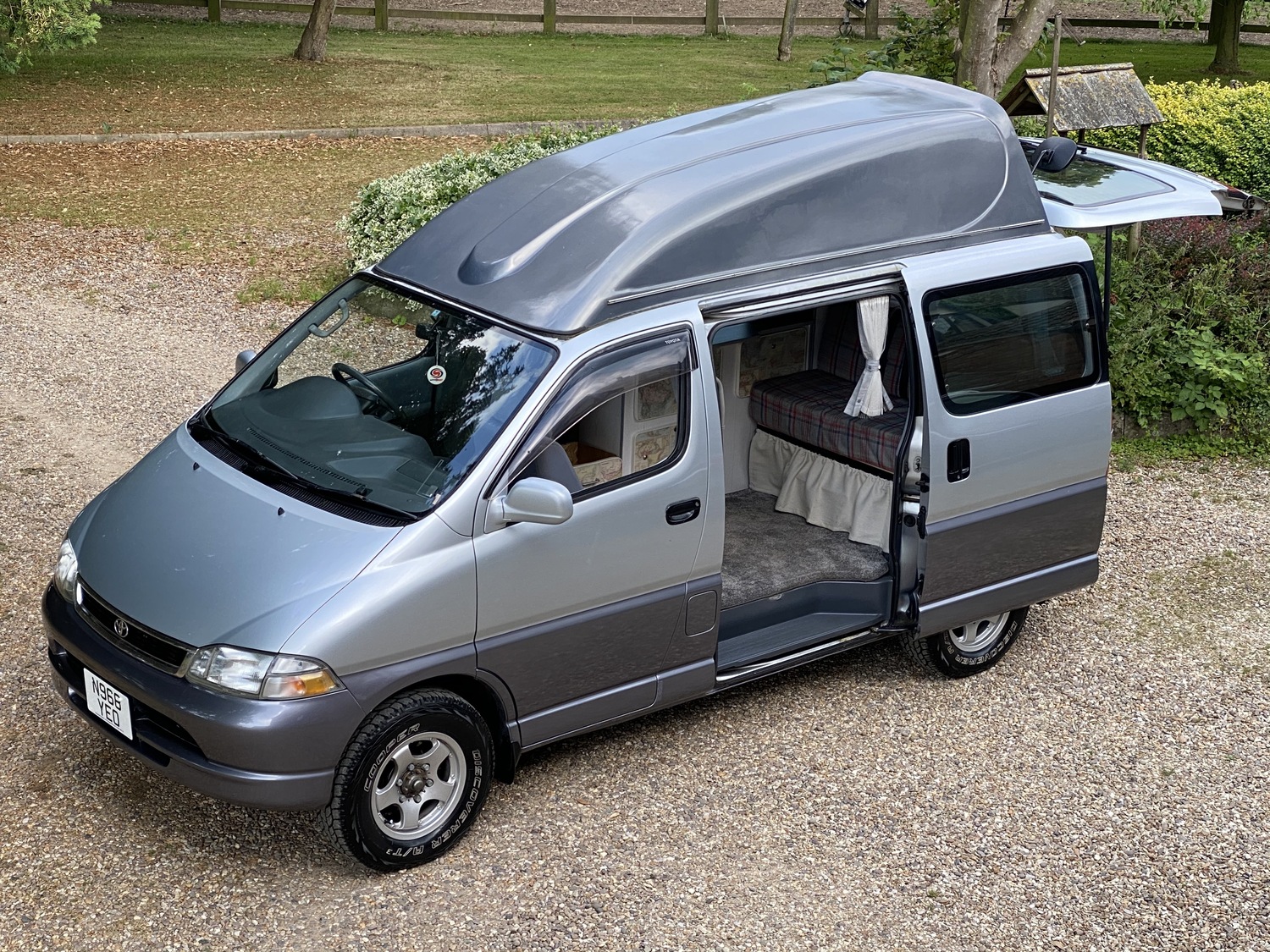 Toyota Granvia Camper Van 2 Berth 3.0 Diesel Automatic 1996 Model Dragonville Leisure