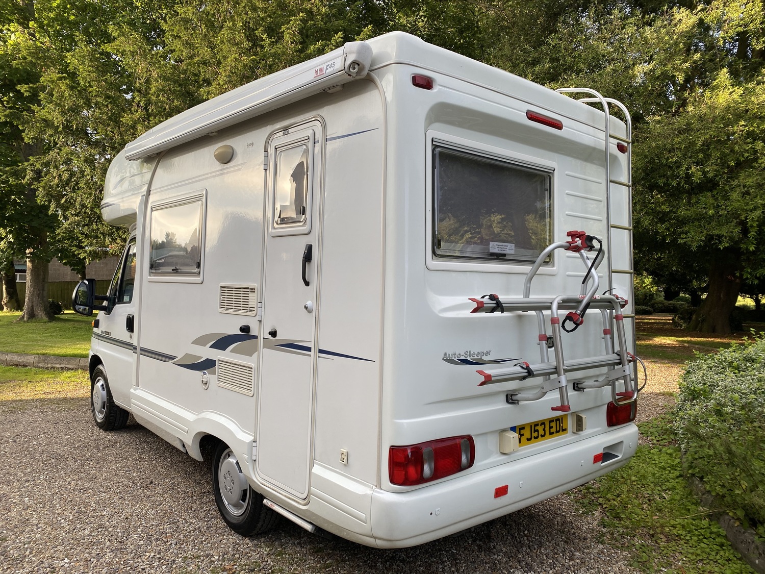 Auto Sleeper Nuevo ES Motorhome Super Compact 4 Berth 39174 miles