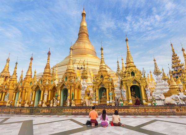 Handmade Tradition Thriving in Burma