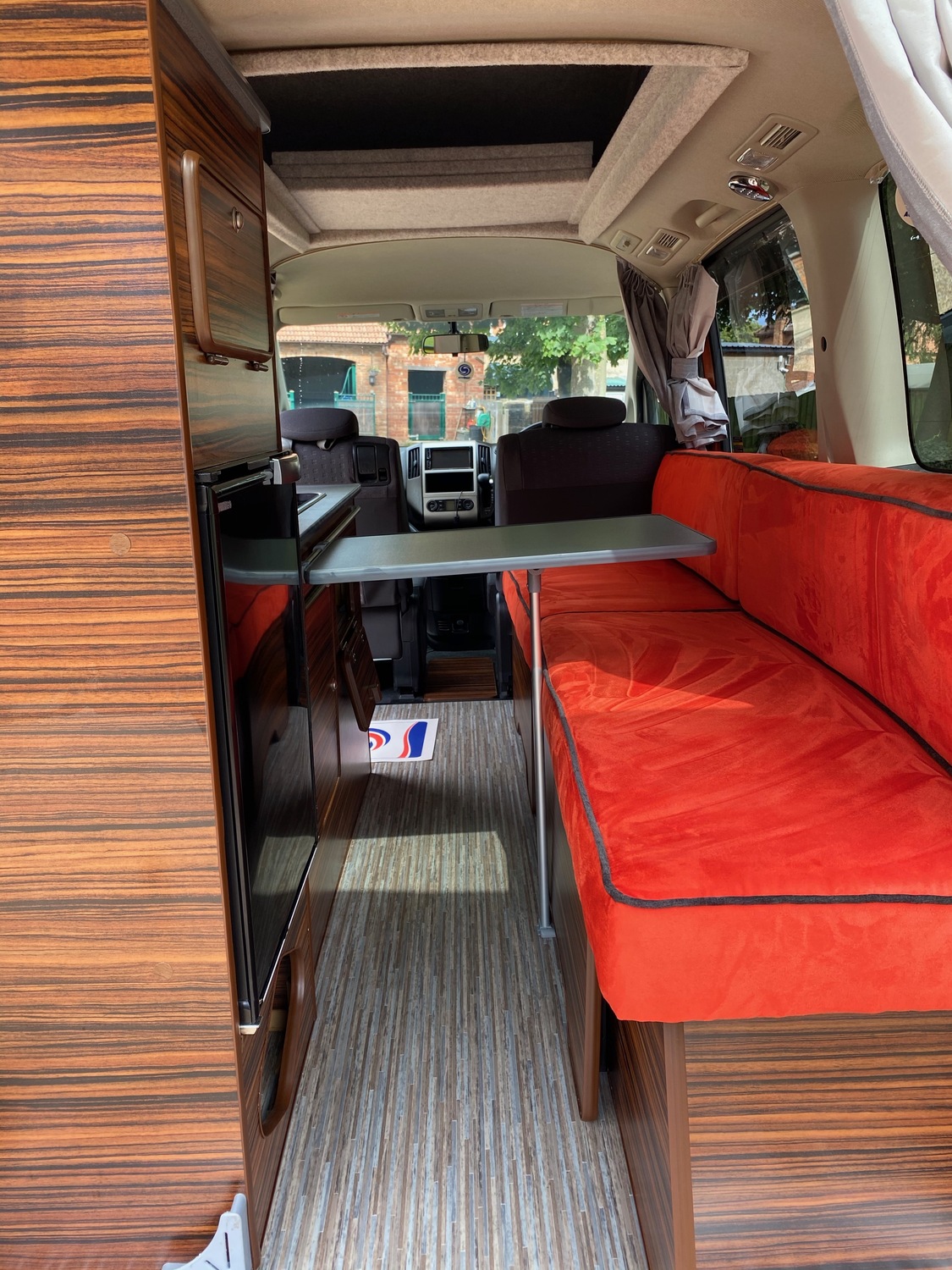 2006 Nissan Serena Camper Van 4 Berth PRO conversion 2.0 Petrol Automatic 55472 miles