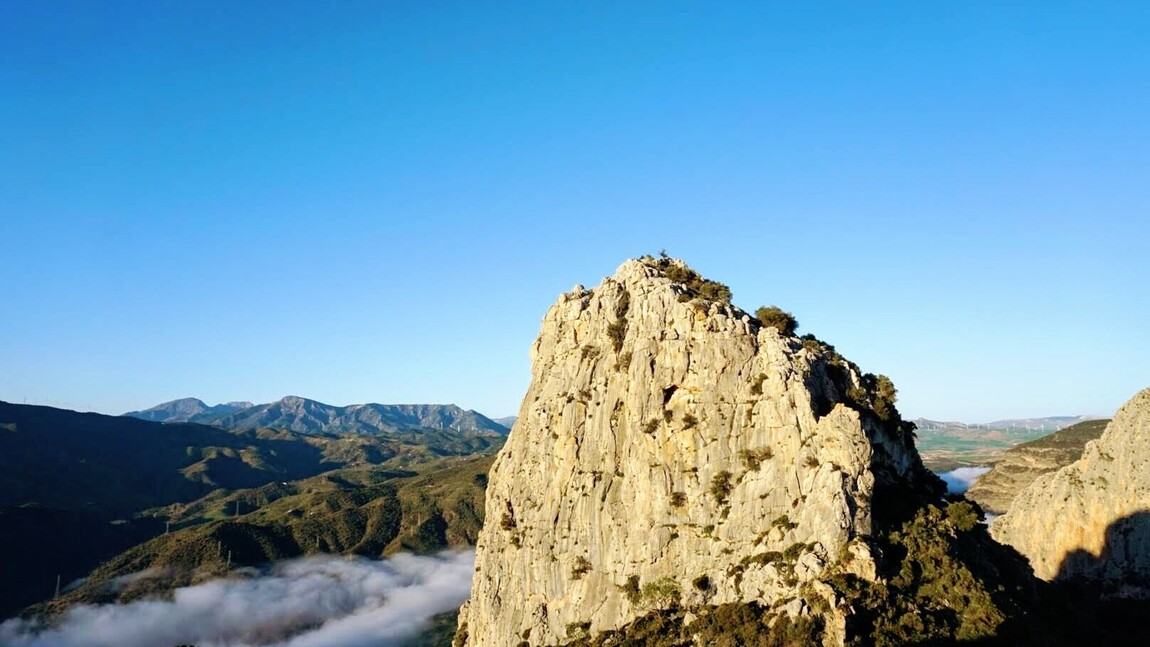 Intro to Multi-pitch sport climbing course