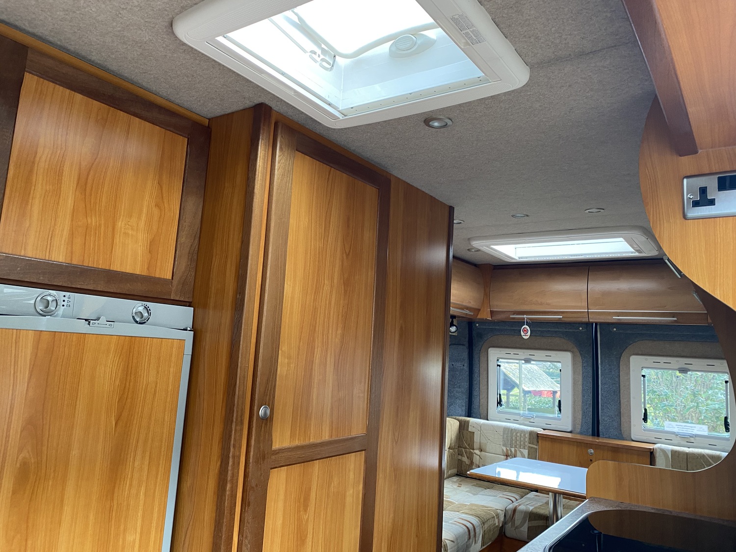 Business plan hdi picture