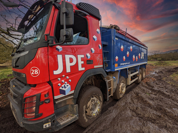 JPE Aggregates Earns Recognition with Aquarius IT & is on track for HS2
