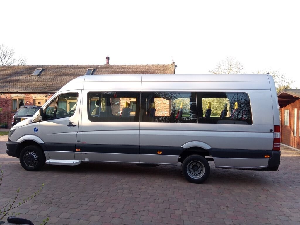 How to Find 24 Seater Minibus Service