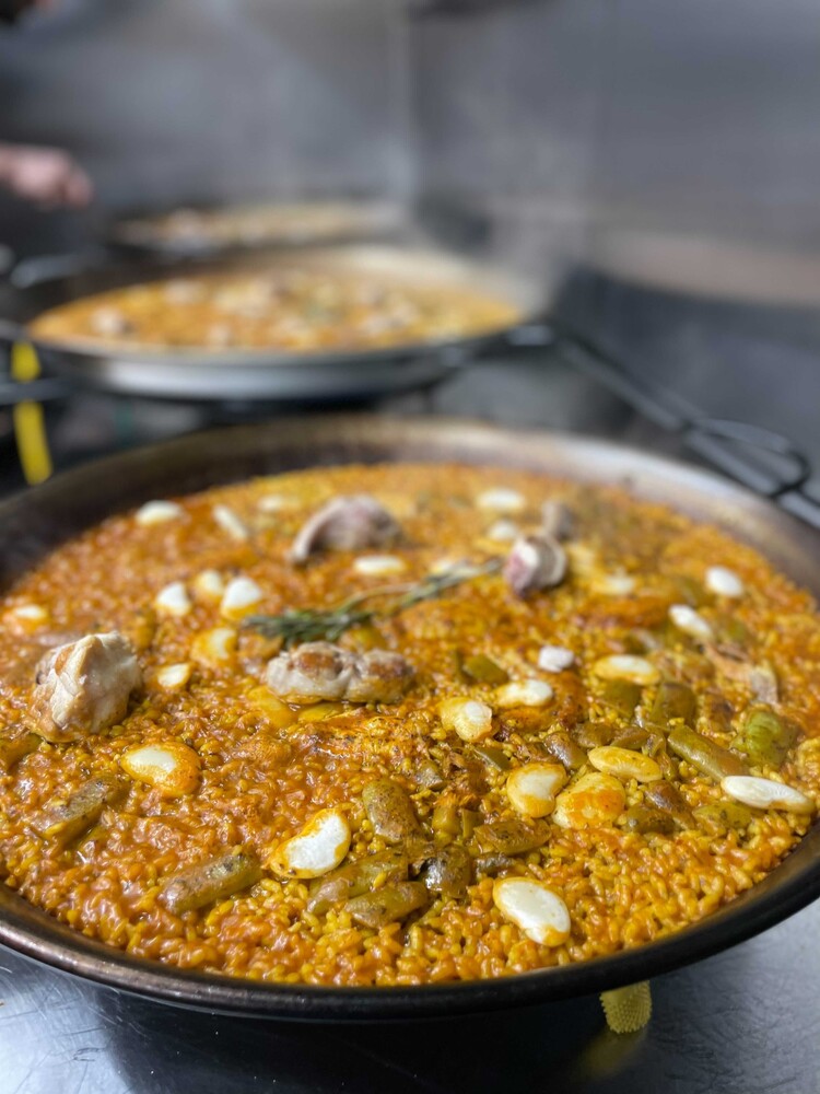 There's no such thing as a 'Standard' Paella