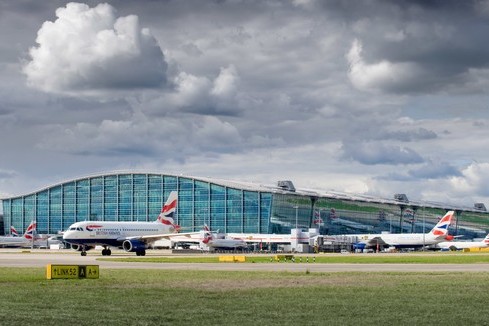 Minibus hire Heathrow Airport