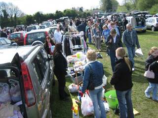 Grabbing a Car Boot Bargain