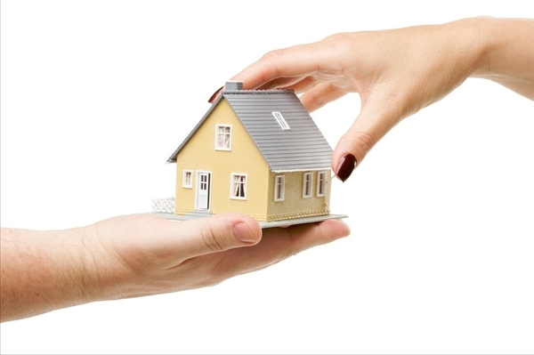 Divorce, who get the family home?