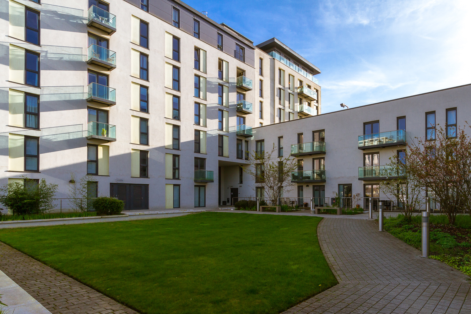 Rental properties, flats, apartments and houses in Cardiff