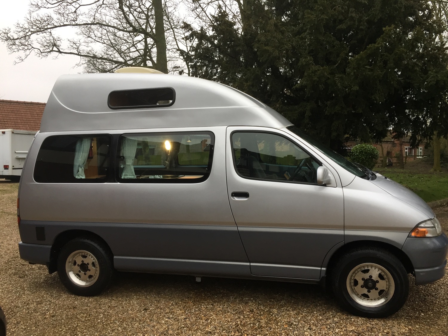 1997 Toyota Granvia Camper Van 2 Berth 3.0 Diesel 4WD Automatic 83240 Miles Dragonville