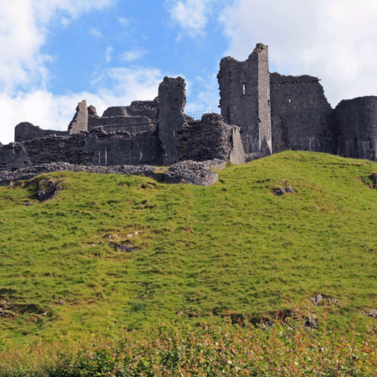 Carreg Cennen Castle, Attractions Llandeilo, Weddings Carmarthenshire