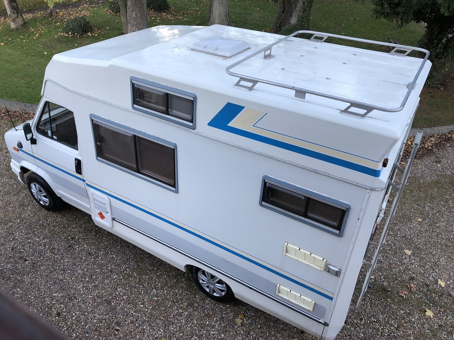 Compass Calypso Motorhome 2 Berth 2.0 Petrol/LPG 1991 Talbot Express