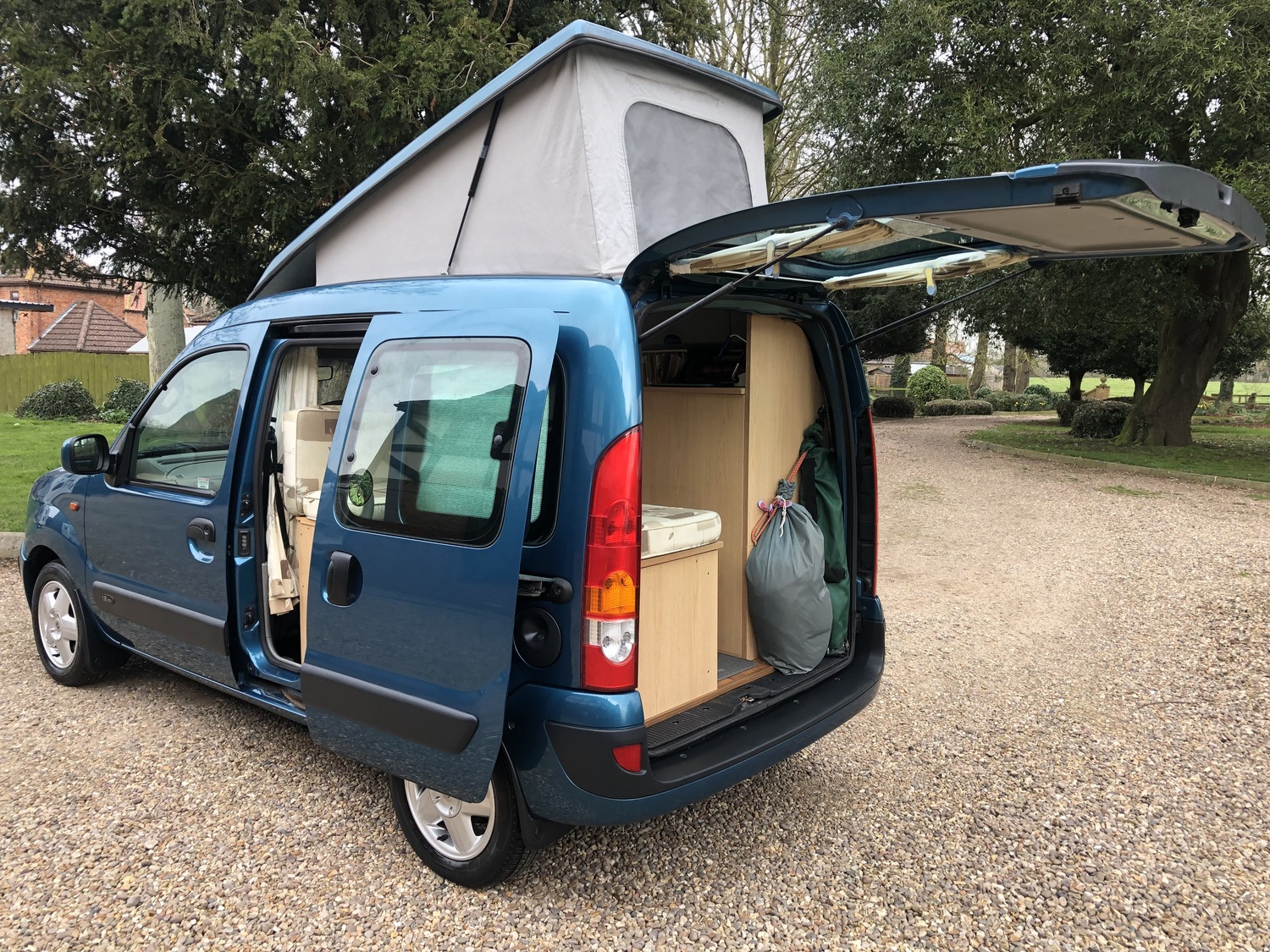 Renault Kangoo 1.2 16V Expression Camper Van Elevating Roof Lady Owner 9 years Dragonville