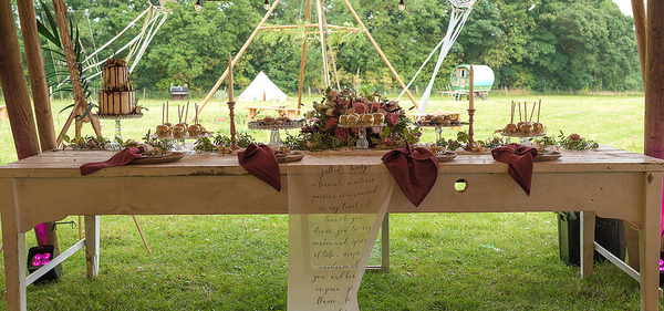 *Why it pays to DIY at your wedding*