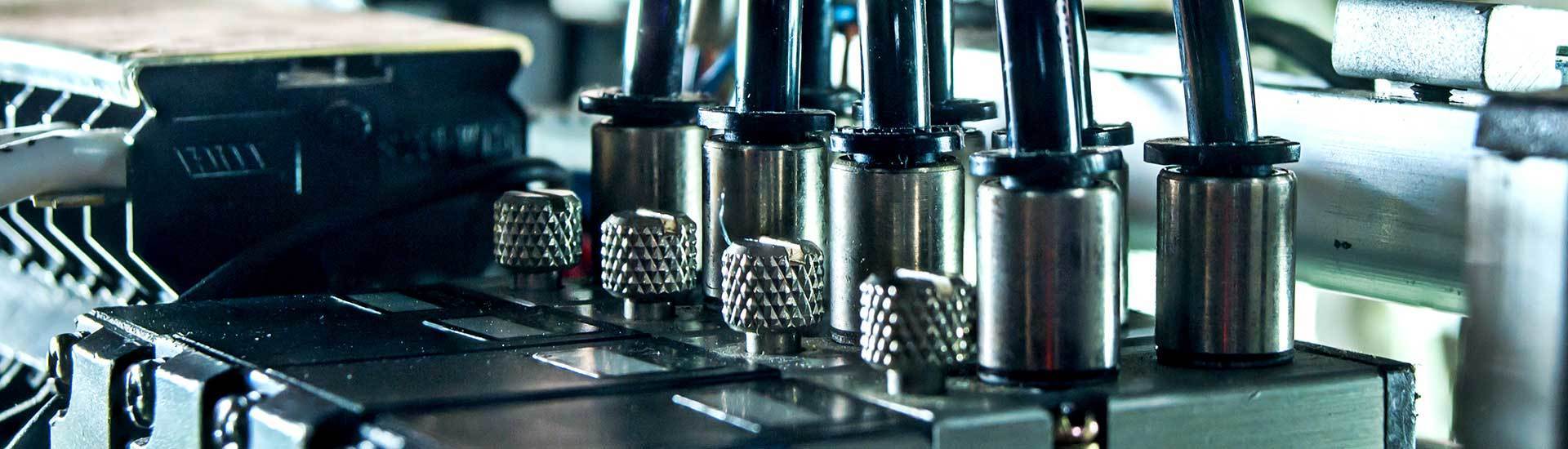 Hydraulics & Pneumatics Suppliers UK Compression Fittings TIS Hydraulics