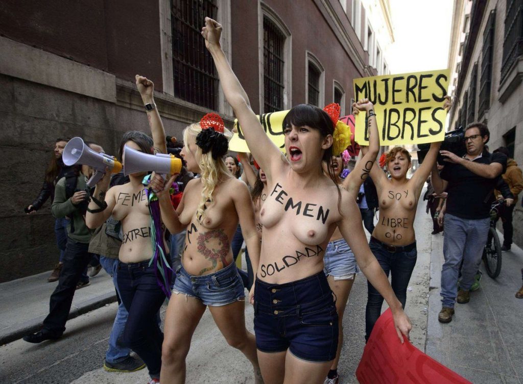 Las femen en acción