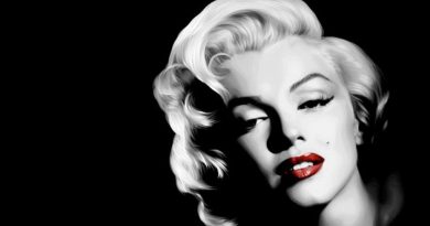 Hoy cumpliría 91 años…. Homenaje con beso a Marilyn. Por Manuel Artero Hoy cumpliría 91 años…. Homenaje con beso a Marilyn. Por Manuel Artero