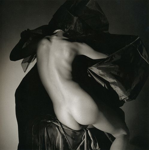 American Nude