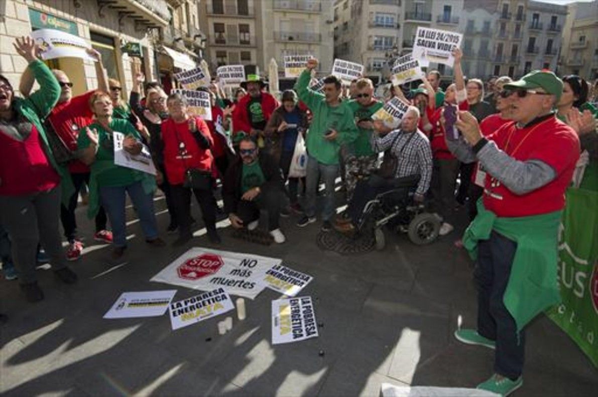 La familia de la anciana muerta carga contra los servicios sociales de Reus