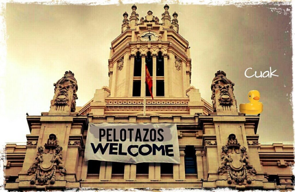 solidaridad-con-ramon-espinar-desde-el-ayuntamiento-de-madrid