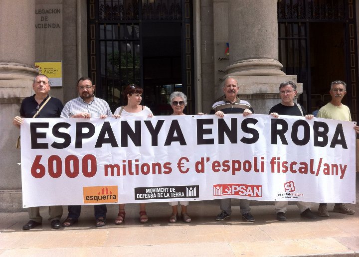 dividen-esos-que-han-mentido-adoctrinado-y-han-gastado-el-dinero-de-todos-en-fomentar-odio-entre-espanoles