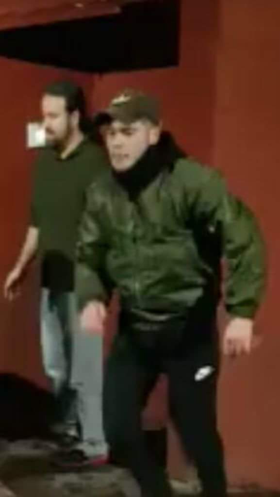 Este es un de los cobardes que agredió a la chica de Murcia
