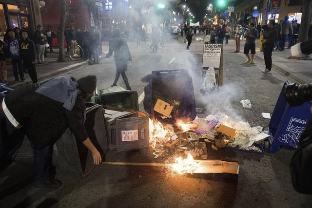 Trump amenaza con reducir fondos a universidad de Berkeley tras protestas