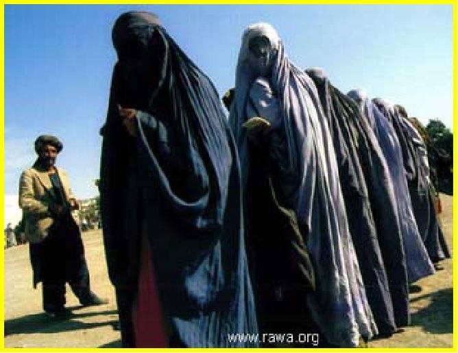 Nuestros hombres occidentales son malos, malísimos, Foto de Rawa.org