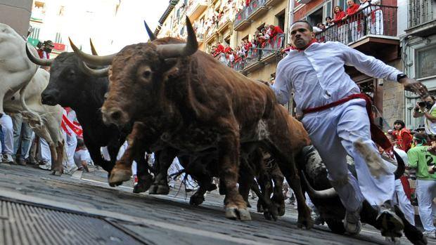 SAN FERMIN... SAN SATURNINO...Y LOS TOROS
