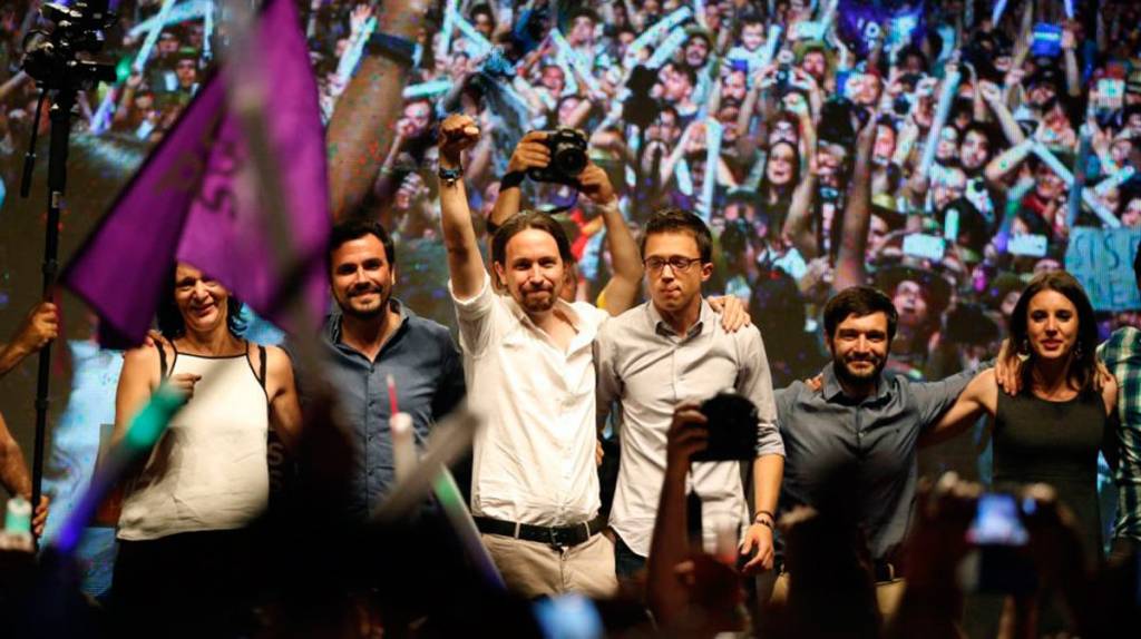 Podemos prohibirá la tradición de los 'Moros y Cristianos' para no ofender al Islam