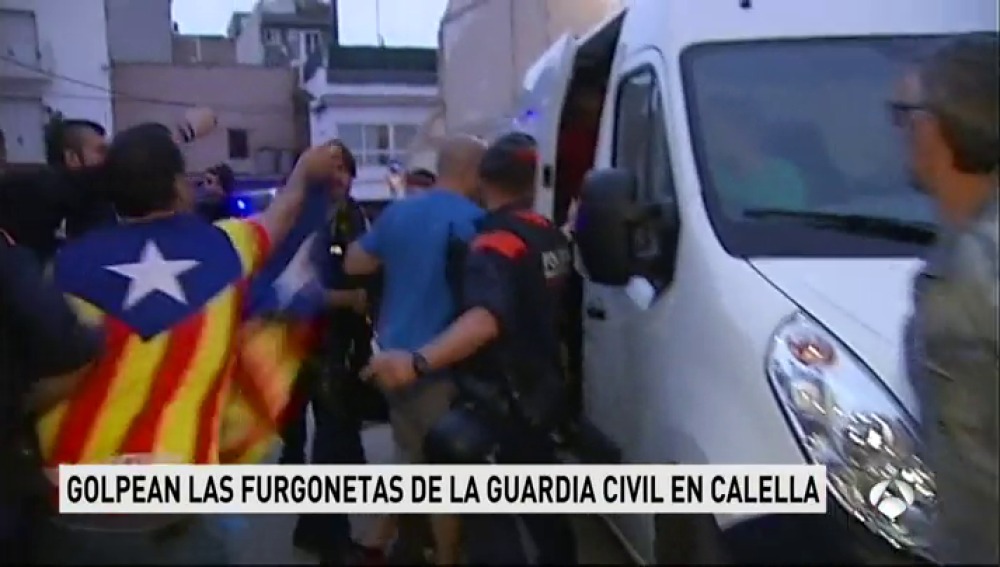 Ayer vi las escenas que deseaba no llegaran a suceder. Compañeros de los muertos en Vich o de los que desactivaron las bombas de Calella en su día ya olvidado ahora abucheados por hordas organizadas por terroristas callejeros